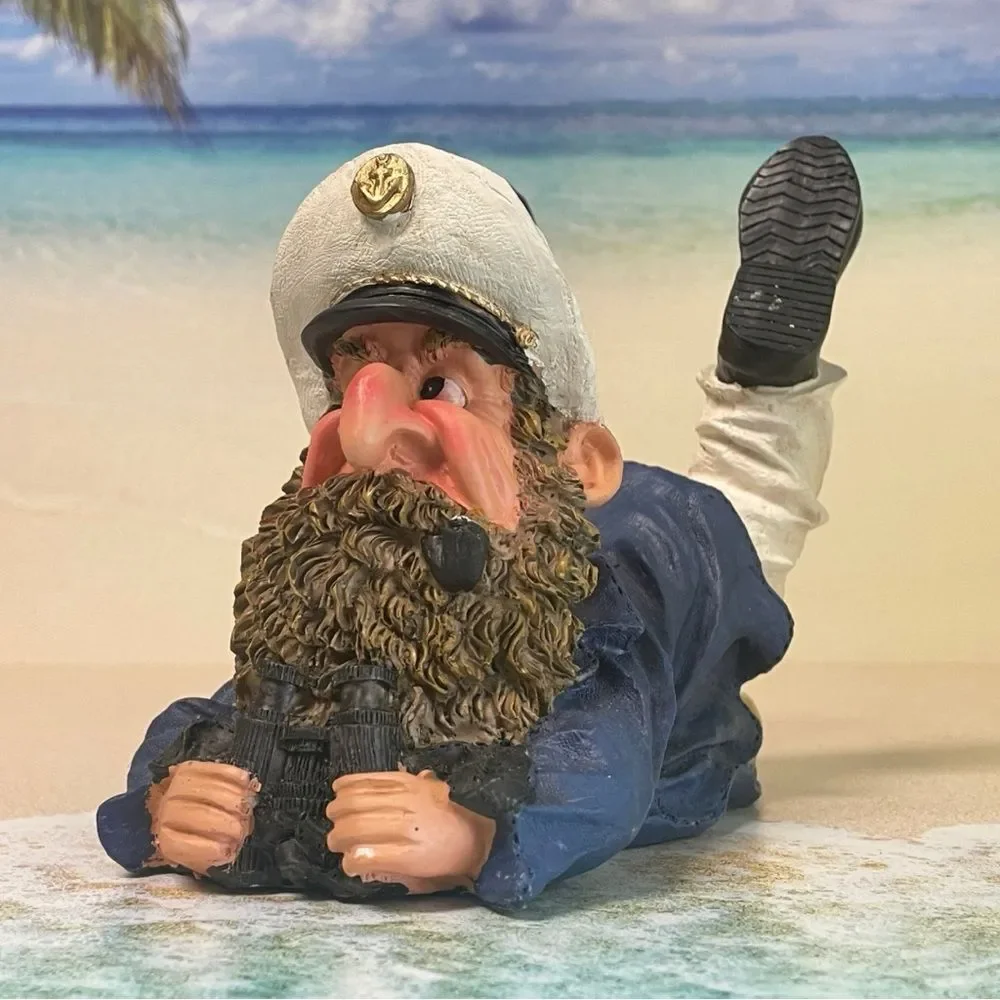 Beachcomber playful resin